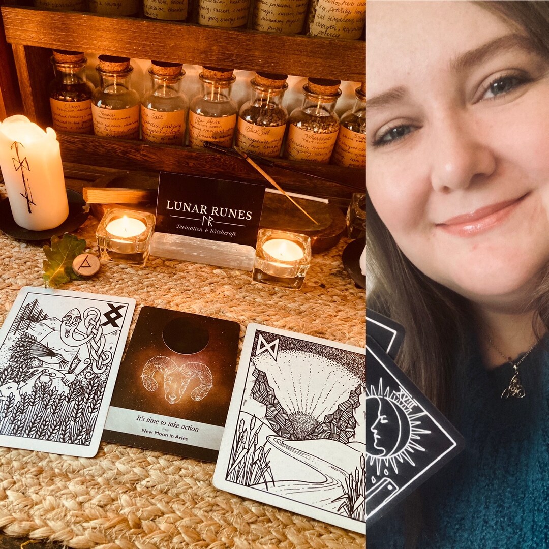 Lunar Rune Reading: 3-card Reading - Etsy