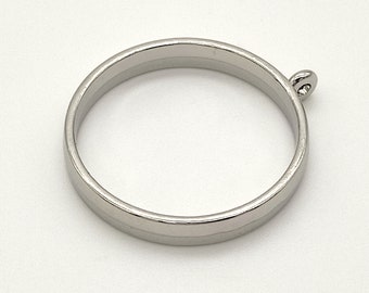 10 pcs Open Back Round Resin Bezel Jewellery pendant. 32x28x4.5mm