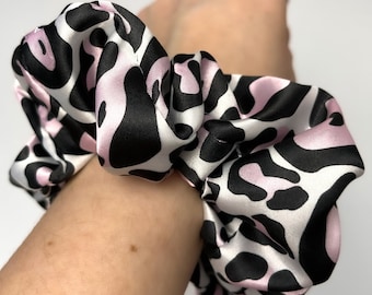 Pink Leopard Spots Scrunchie, Leopard Print Scrunchie, Hair Accessory, Scrunchie Handmade, Standard Size Satin Scrunchie