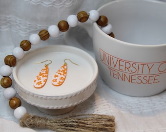 Orange and White Daisy Earrings, Game Day Earrings, Tennessee Volunteer Earrings, Tennessee Gifts