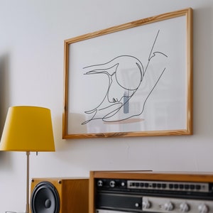 Christliche Wohnkultur | Zu Füßen Jesus von Barnabé Studio | Bibel Druck | Maria zu Füßen | Alabaster Krug | Anbetung Kunstdruck |