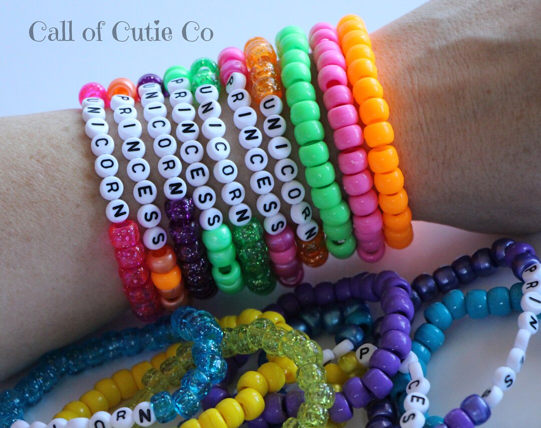 Word Name Bracelets/custom Beaded Bracelets/personalized Name Bracelets