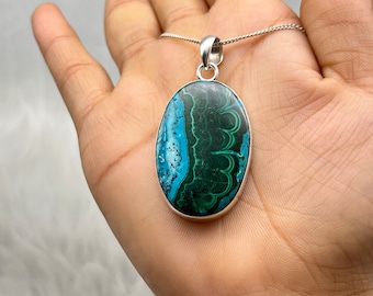 Ciondolo in malachite e crisocolla, collana boho in argento sterling