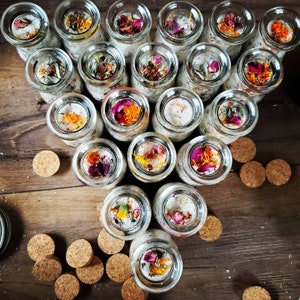 Moon Petals - Herbal Bath Soak