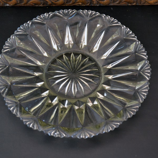 Beautiful Platter,  Fruit Plate, Cake Plate, Clear Glass, Sun Motif, Big Size