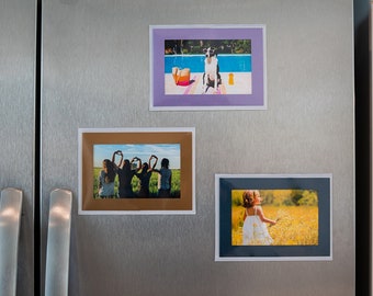 Magnetic Photo Pocket with 4x6 Metallic Color Frames
