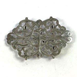 English Stirling Silver Nurses Buckle Dated Birmingham 1900.