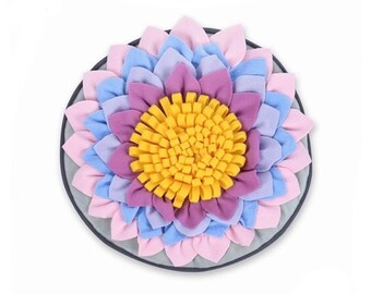 Sniffing carpet large 55x55cm, Design: Sea anemone, Sniffing mat, Dog toy, Smart toy, Gift for dogs, cats and mini pigs