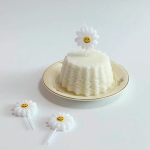 Sun Flower Birthday Cake Candle| Daisy Flower Birthday Cake Candle