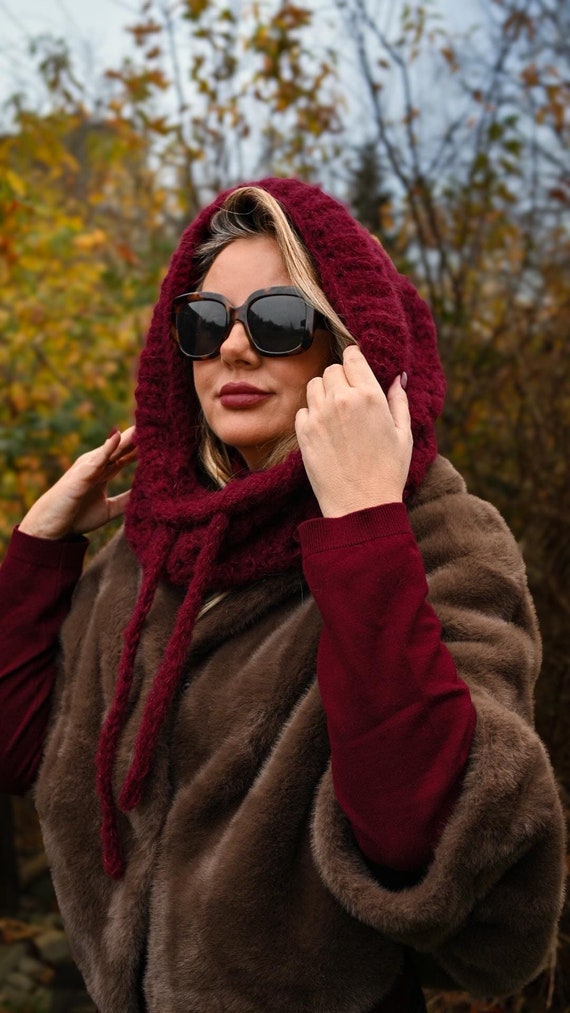 Cozy Burgundy Balaclava Hood Hand-knitted Burgundy Merino Wool Balaclava, Cozy Chunky  main image 4