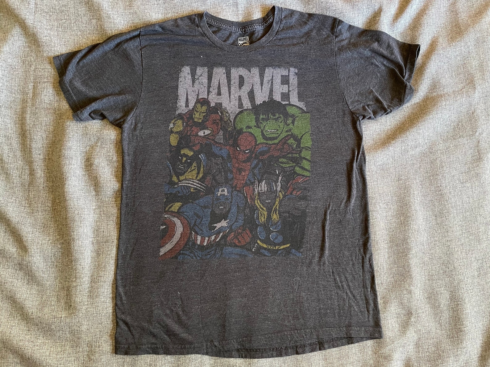 Marvel Comics T-shirt - Etsy