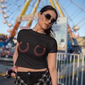 Ruimte Cowgirl Outfit Cowgirl Shirt Boob Shirt Cowgirl Kostuum Roze Cowgirl Kostuum Texas Shirt Feministisch Shirt Crop Gift voor haar