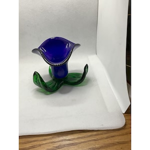Cornflower Blue Tulip w/Green Leaves Art Glass Votive Holder