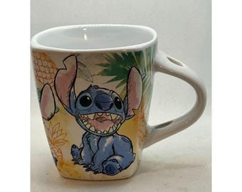 Disney Jerry Leigh Stitch Ceramic Mug With Tropical Design 12 Oz
