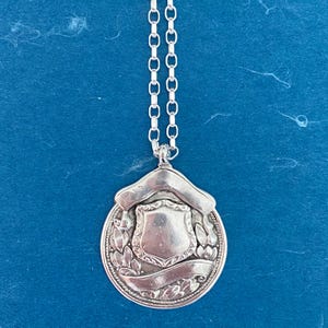 Vintage Sterling Silver Medallion Pendant Necklace