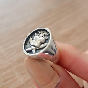 Anillo de chef de plata 925, hecho a mano, con un cuchillo afilado, un diseño único y sólido.