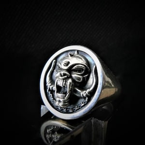 Handmade Snaggletooth War Pig Ring-Solid 925 Silver-Heavy Duty Design for the Ultimate Rockstar - Solid and sturdy -  Rock'n'roll