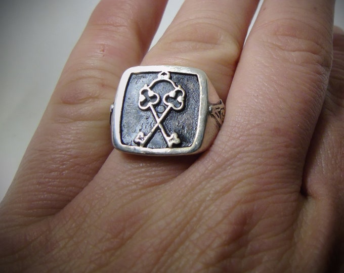 Handmade Sterling Silver Masonic Ring: Freemason Symbol, Gothic Style