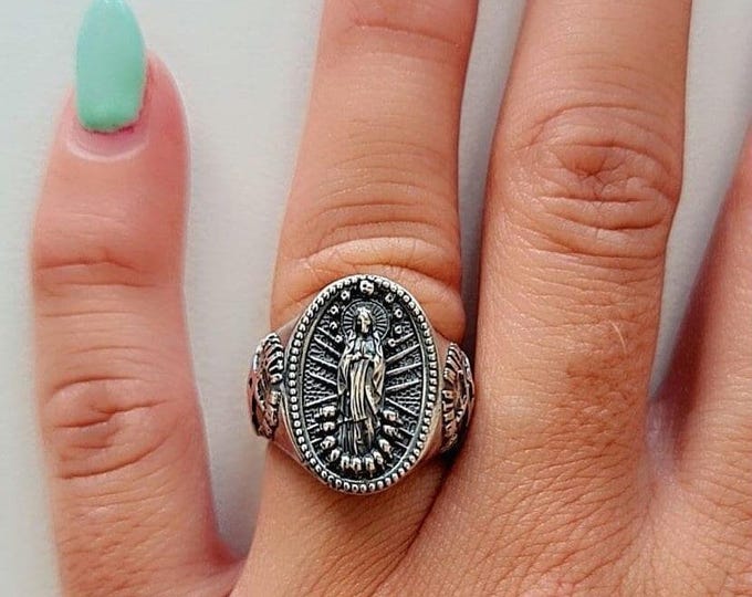 Handmade Santa Muerte Skull Ring: 925 Sterling Silver Gothic Jewelry