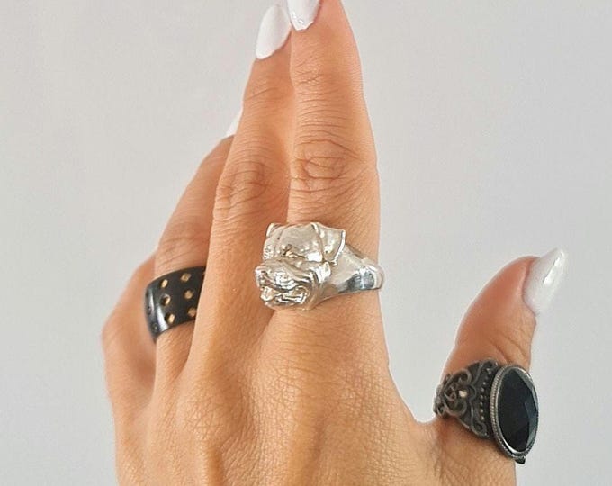 Handmade Rottweiler Ring: Detailed 925 Sterling Silver Dog Jewelry