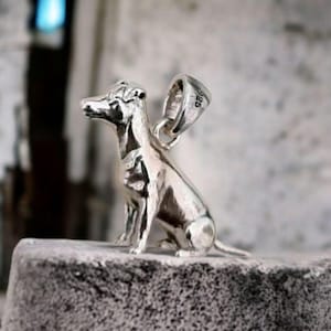 Jack-Russell-Anhänger in Form einer Figur – Handgefertigtes Sterlingsilber