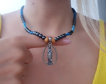Handmade 925 Silver Santa Muerte Necklace: Gothic Beaded Pendant