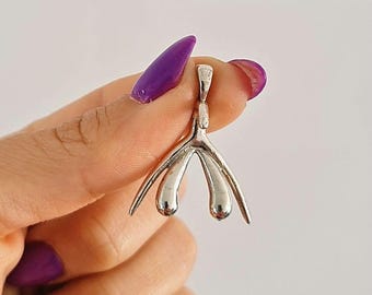 Clitoris Pendant  - clitoris pendant - clítoris pendenciero - Klitoris-Hängeklitoris Handmade feminist gift