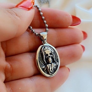 La Santa Muerte Pendant – Oval Sterling Silver Grim Reaper – Mexican Folk – Spiritual Amulet – &quot;amuleto de plata&quot;