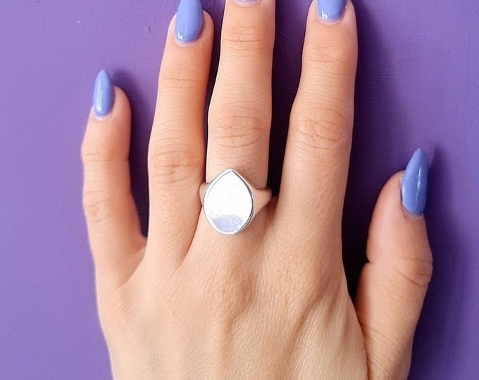 Handmade Sterling Silver Teardrop Ring: Geometric Point Design