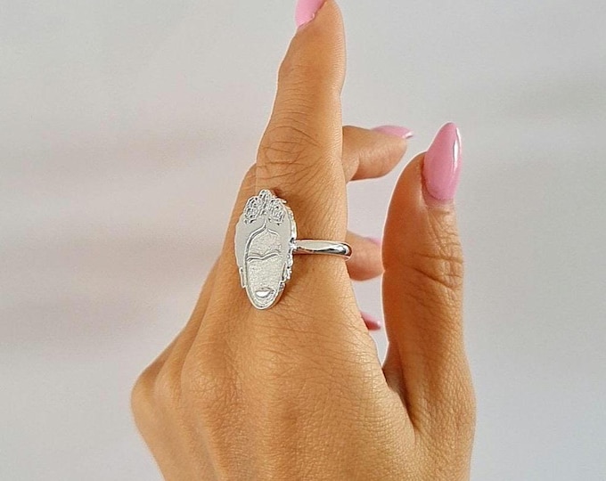 sterling silver ring - inspired by the iconic mexican painter - symbolising strength, powerand unmatched beauty