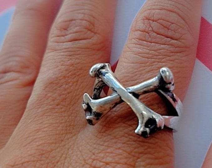 Handmade 925 Silver Bones Ring: Gothic Biker Jewelry