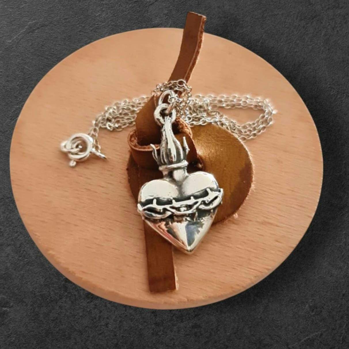 Flamed Sacred Heart Necklace - Handmade 925 Sterling Silver - 45cm