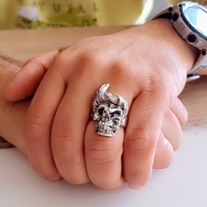 Jim Skull Ring - Etsy