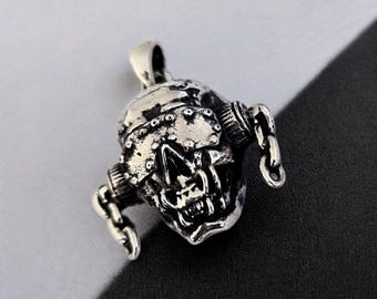 ヴィック・ラトルヘッド - メガデス - スターリングシルバーペンダント