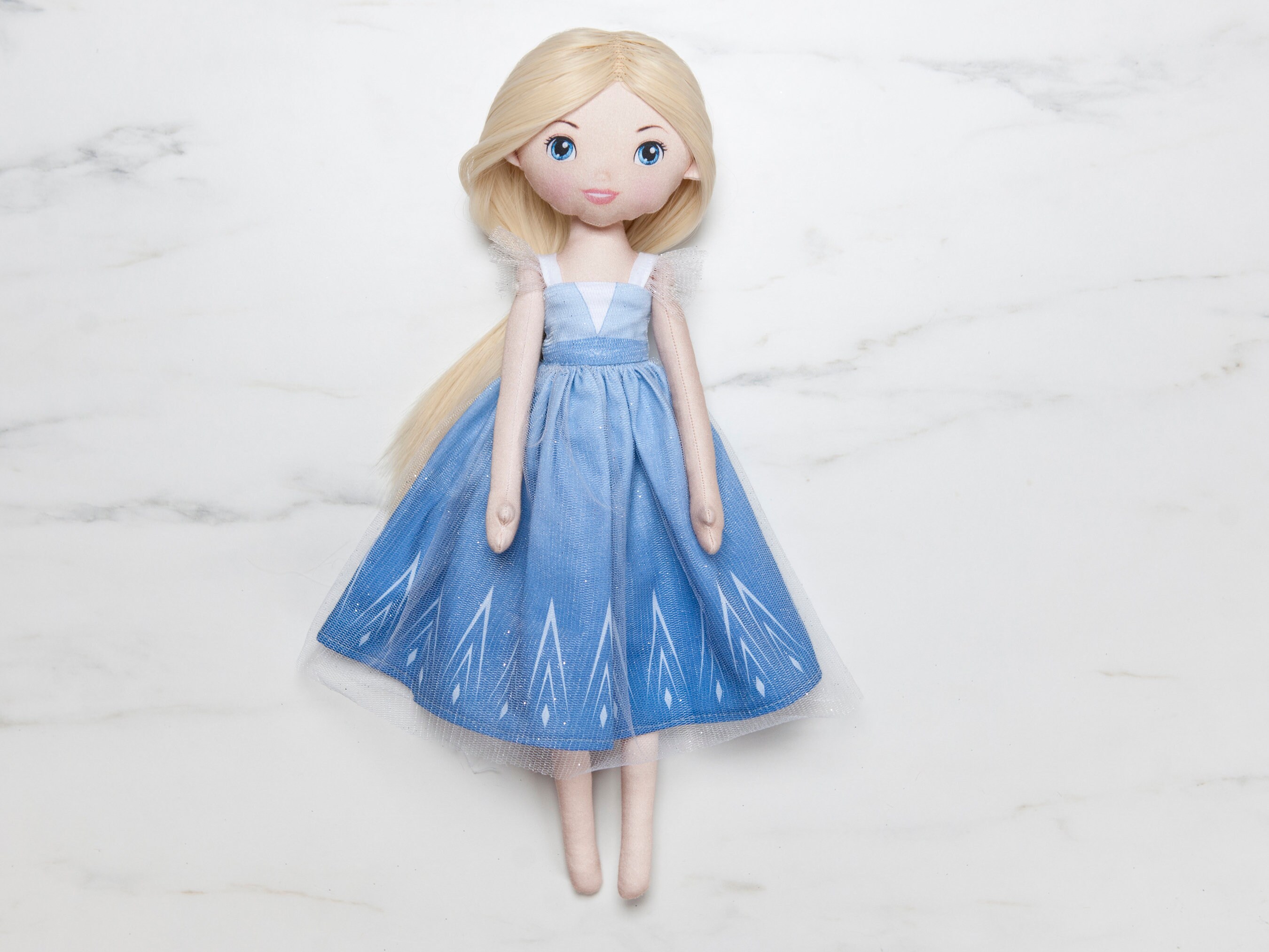 Anna and elsa barbie deals