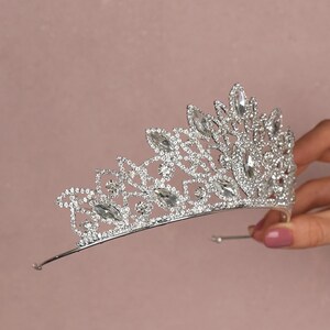 Wedding Tiara, Bridal Tiara Headpiece, Wedding Headpiece, Rhinestone Tiara, Crystal Tiara, Tiara wedding, crystal wedding tiara,  tiara
