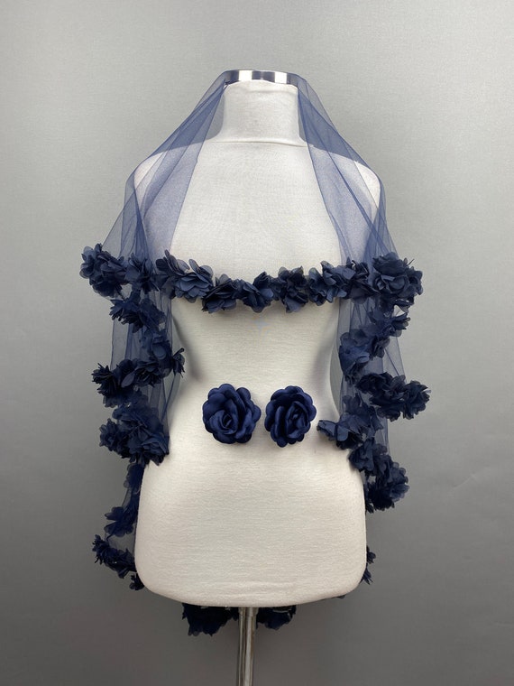 Navy Blue Floral Bridal Veil, Tulle Cathedral Veil - Etsy display picture 2