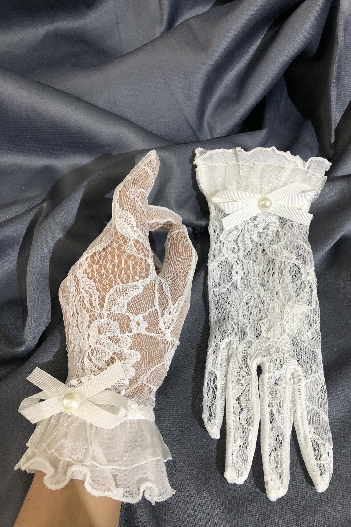 White Lace And Bowed Gloves Vualet Bridal Gloves Wedding Etsy