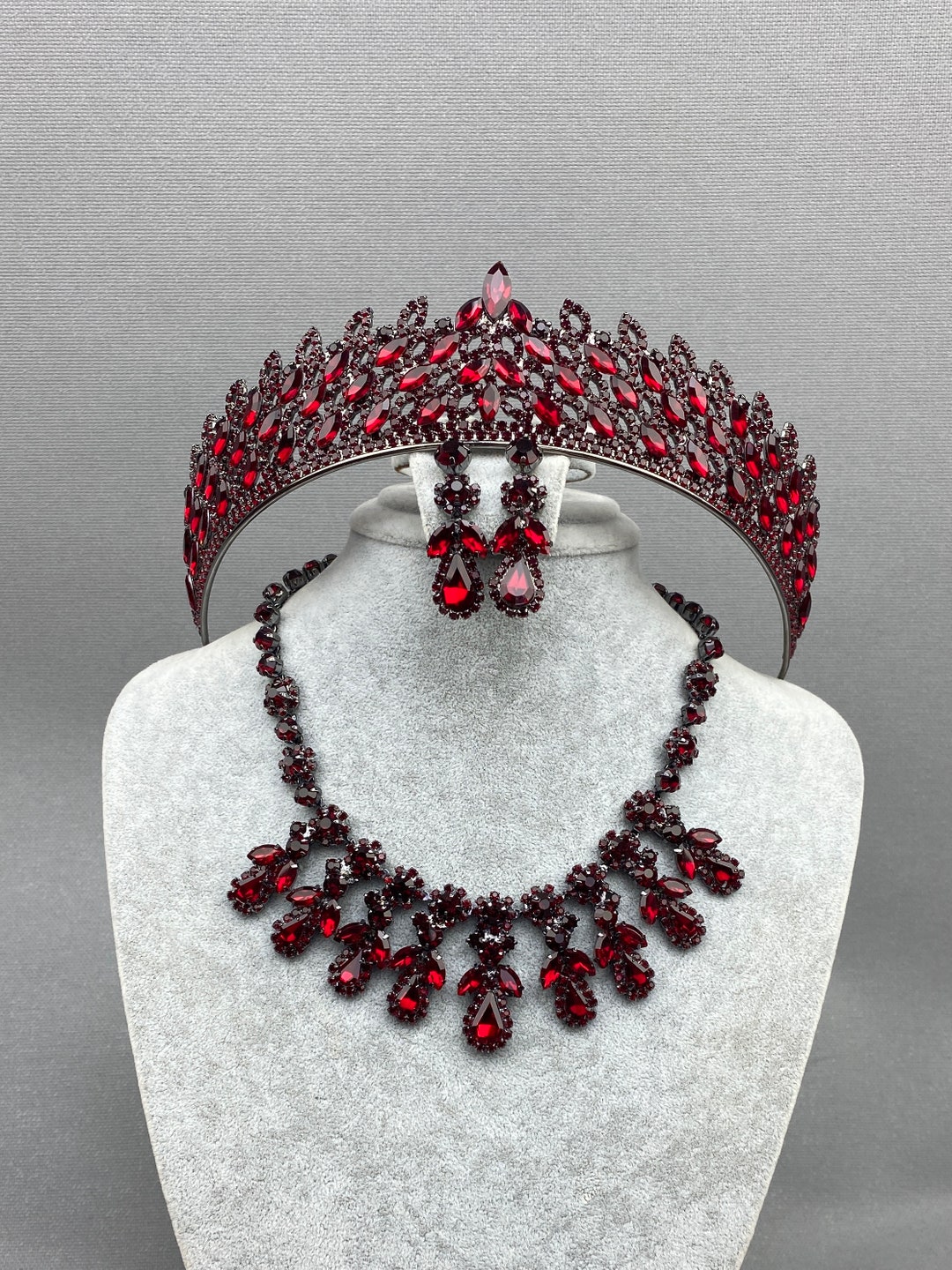 Burgundy Crystal Bridal Jewelry Set, Wedding Crown Tiara  display picture 1