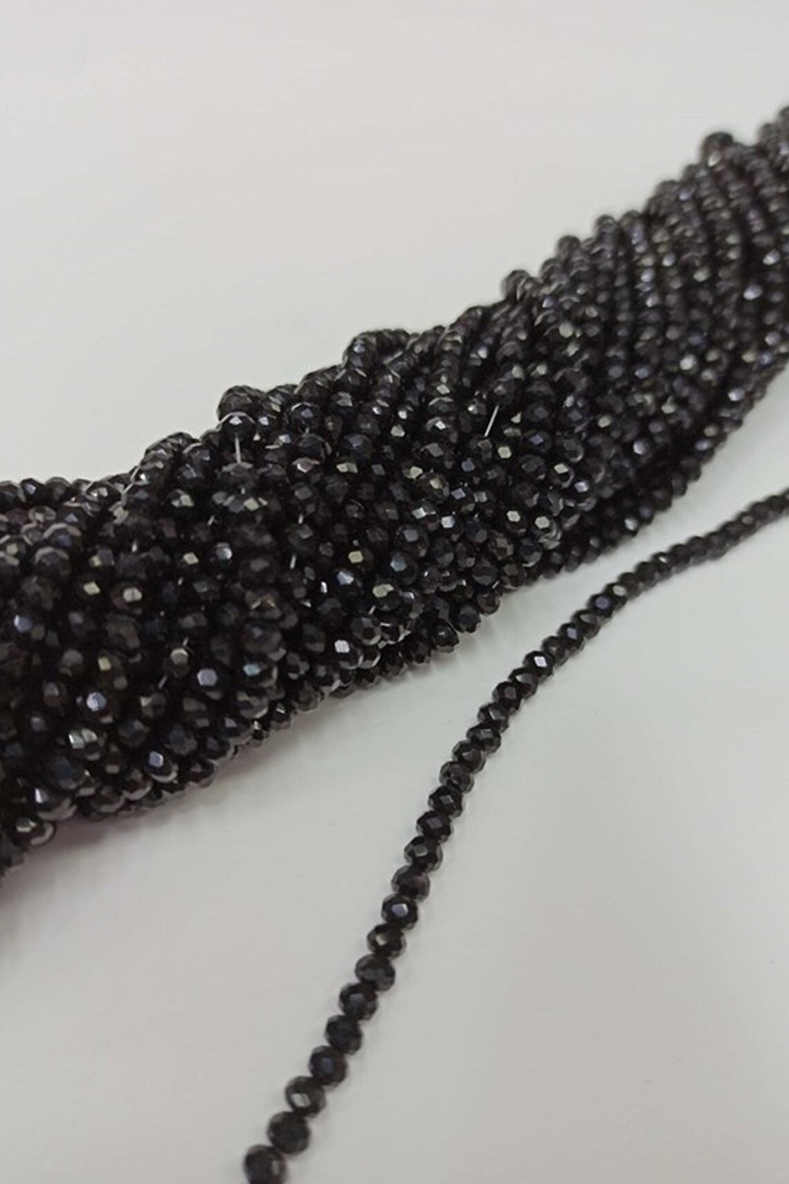 Black Glossy Crystal Beads 4 Mm A Yarn Glass Bead Etsy