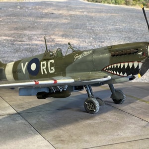 1/32 Tamiya Spitfire “Grey Nurse” | Scale Model Plane | Spitfire by Tamiya | Scale Model Pro Built Plane | Spitfire Model