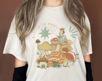 Fairycore Clothing Mushroom Shirt Cottagecore Shirt Frog Shirt Goblincore Clothing Goblincore Shirt Mushroom Tshirt Mushroom Clothing