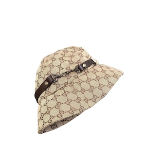 Gucci Men's Logo-Appliquéd Monogrammed Flat Cap