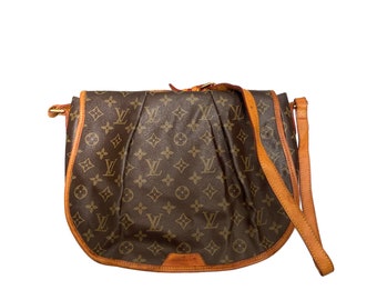 Vintage Louis Vuitton Menilmontant MM Shoulder Bag