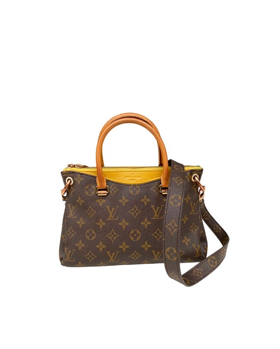 Louis Vuitton, Bags, Auth Rare Louis Vuitton Pallas Bb