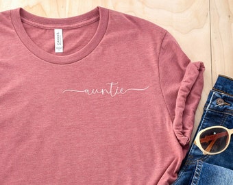 Auntie Minimalist T-shirt, Pregnancy Announcement Pocket Tee, Best Favorite Aunt Shirt, New Auntie Gift, Mothers Day Tee,Gift for Auntie Tee