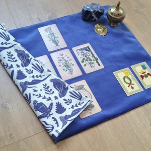 Fluwelen orakel- en tarot tekenmat / tekentafelkleed / altaar