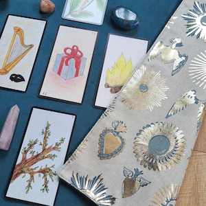 Fluwelen orakel- en tarot tekenmat / tekentafelkleed / altaar