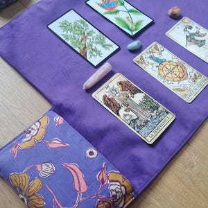 Tarotbuidel / draagbare tarottrekzak / tarottrekmat, kaarten, fluwelen orakel / draagbare trekmat / altaar