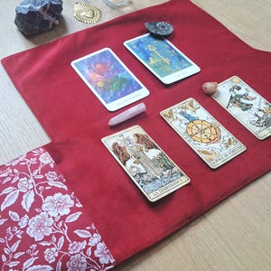 Tarotbuidel / draagbare tarottrekzak / tarottrekmat, kaarten, fluwelen orakel / draagbare trekmat / altaar